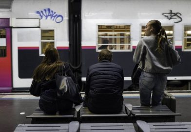 "Jusqu’à 45 minutes entre deux trains et des trains plus courts, ces fréquences sont incompréhensibles" : les horaires du RER C modifiés jusqu’au 1er janvier 2026