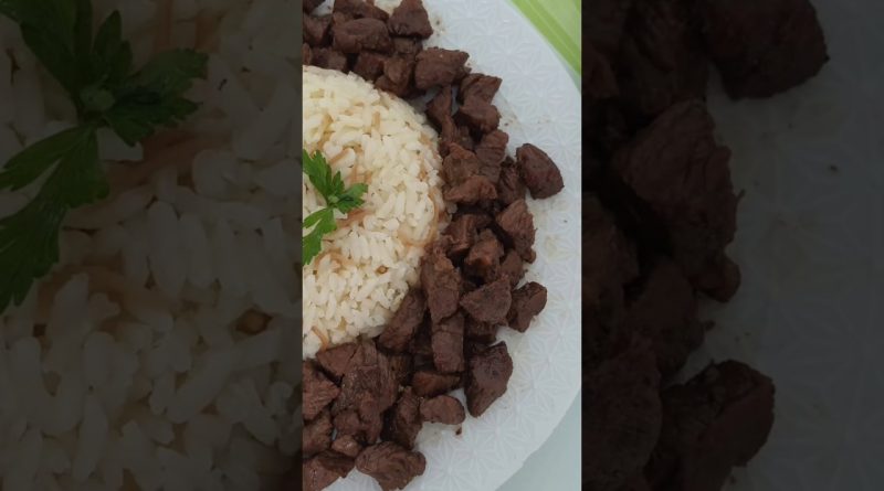 Kavurma et pilaf de riz : un délice à la grillade