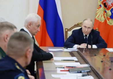 La Russie accuse l'Ukraine d'attaquer une résidence de Poutine, Kiev parle de "mensonge"