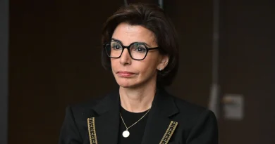 Trump promet une riposte après l’attaque par l’EI en Syrie sur des Américai…