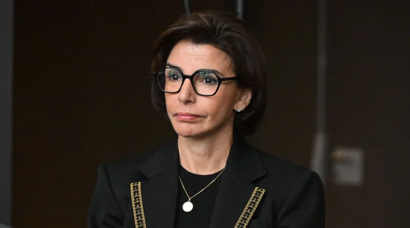 Trump promet une riposte après l’attaque par l’EI en Syrie sur des Américai…