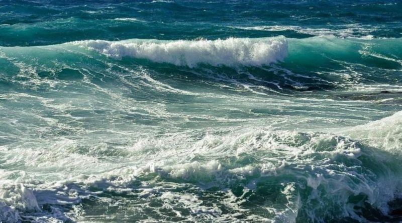 La houle menace le Nord Caraïbe : la vigilance jaune vagues-submersion activée