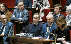 La loi spéciale pour pallier l’absence de budget adoptée par le Parlement