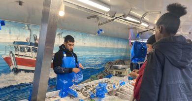 La pêche aux clients se porte bien sur les marchés de Blois