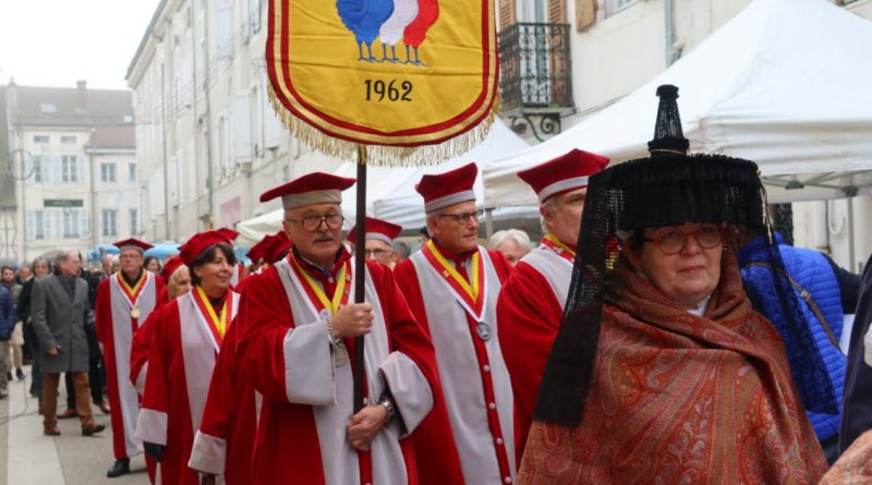 L'actu en images. Du beau monde aux Glorieuses de Louhans-Châteaurenaud : revivez la journée en images