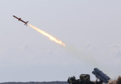 L’armée ukrainienne mise sur des missiles et une artillerie de nouvelle génération, dont le Neptune à longue portée et le canon tracté Marta
