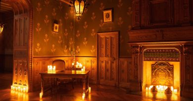 Le Château de Courtanvaux se visite à la lueur des bougies - ICI