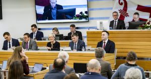 Le Jura étudie le projet d'une assurance maladie publique | RTS