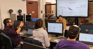 Le MIT étend l'éducation à la fabrication à travers le pays.