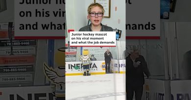 Le mascotte de hockey junior : son moment viral et ses défis