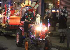 « Le moral n’est pas au beau fixe » : une parade des tracteurs particulière à Argentan