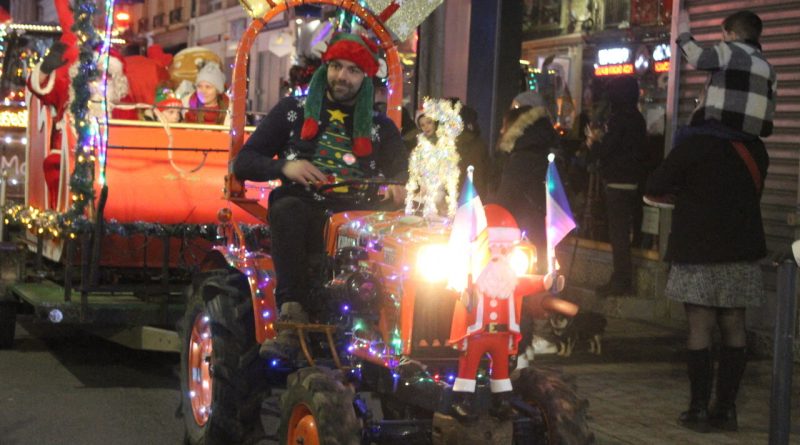 « Le moral n’est pas au beau fixe » : une parade des tracteurs particulière à Argentan