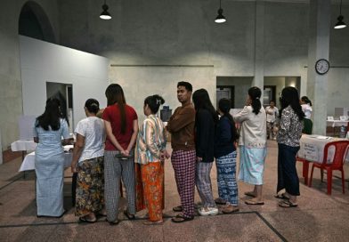 Les Birmans ont voté pour des élections contestées