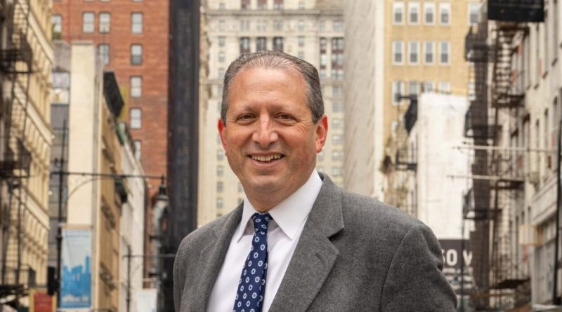 Les fonds de pension de New York envisagent de réattribuer des mandats à BlackRock et Fidelity