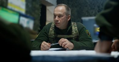 Les forces ukrainiennes ont réduit la ligne de front de 35 km en un mois, selon Oleksandr Syrsky