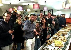 Les nouveaux boulangers de Saint-Rome-de-Tarn régalent leurs premiers clients