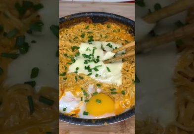 🍜 Les ramens au fromage : le hack TikTok incontournable !
