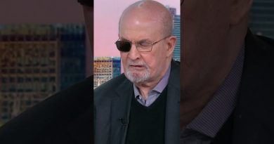 Les réflexions de Salman Rushdie sur l'IA