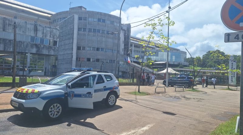 Lycée Damas : une intrusion de parents motivée par l’agression et le vol subis par leurs enfants