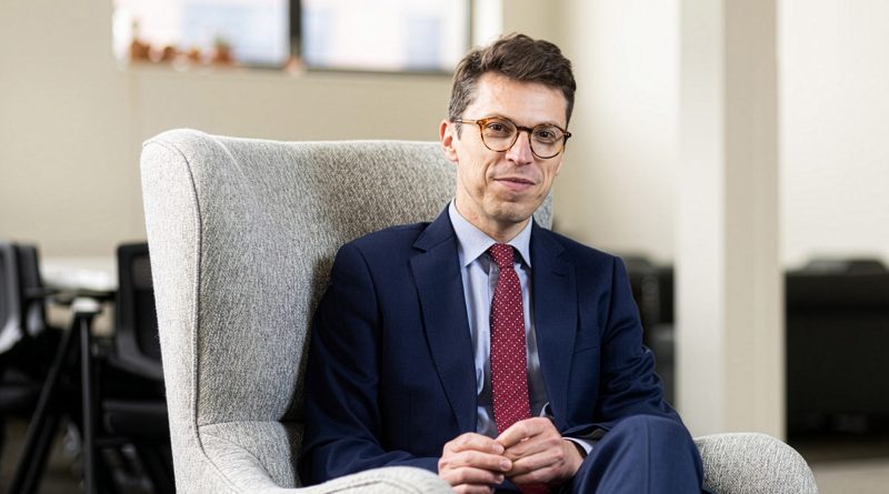 Décès de Nuno Loureiro, professeur et directeur du Plasma Science and Fusion Center au MIT, à 47 ans.