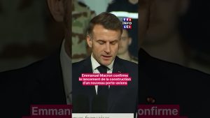 Macron dévoile la construction d'un nouveau porte-avions