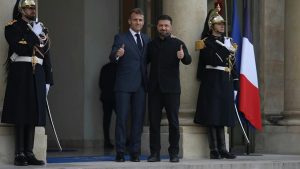 Macron reçoit Zelensky à l'Élysée