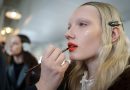Maquillage : 3 signes de la fin de la tendance « clean girl » en 2026 - Elle