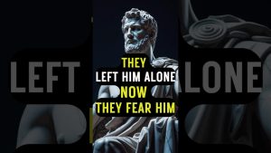 Marcher seul : une force puissante #stoïcisme #motivation