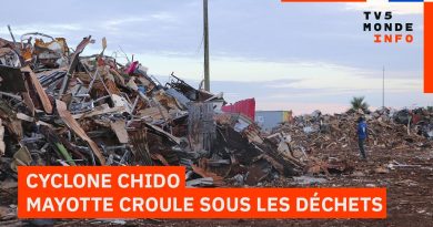 Mayotte : Un an après Chido, des tonnes de déchets persistent