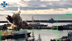 Mer Noire : L'Ukraine revendique une attaque de drones submersibles contre un sous-marin russe - Zone Militaire