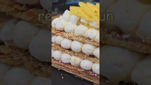 Mille-feuille exotique à la crème diplomate