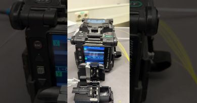 Module Plug-In Laser et Fibre : Installation dans Subrack