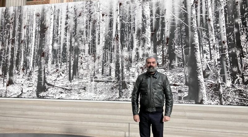 Nicolas Daubanes expose ses dessins monumentaux à la poudre d'acier au Panthéon
