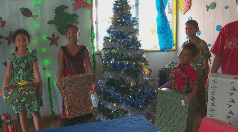 Noël, un spectacle savamment orchestré dans la famille Tehaamoana-Marere