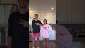 Nouvelle tendance de danse TikTok 2025 : le mashup !