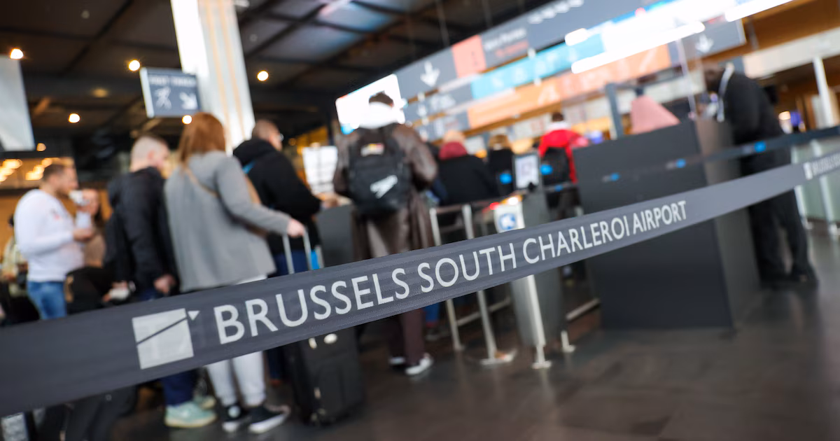 Aéroport de Charleroi: taxe de 3 € par passager? Dolimont et Neven dénoncent un mauvais calcul