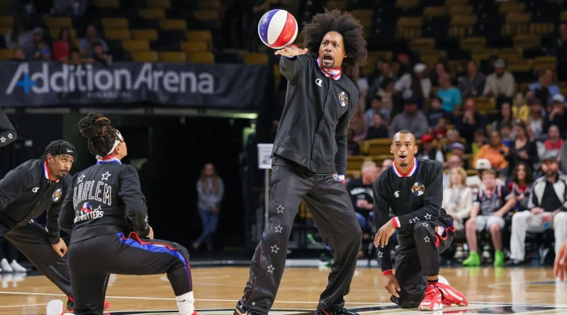 On a défié les Harlem Globe Trotters en 2 vs 2 au pied de la Tour Eiffel