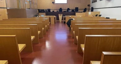 Il insulte et violente sa mère de 78 ans le soir du réveillon de Noël à Pornic : un homme