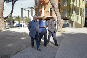 Logements insalubres à Nice : les conditions de vie des chibanis ignorées par les autorités