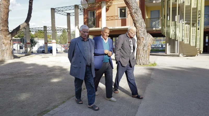 Logements insalubres à Nice : les conditions de vie des chibanis ignorées par les autorités