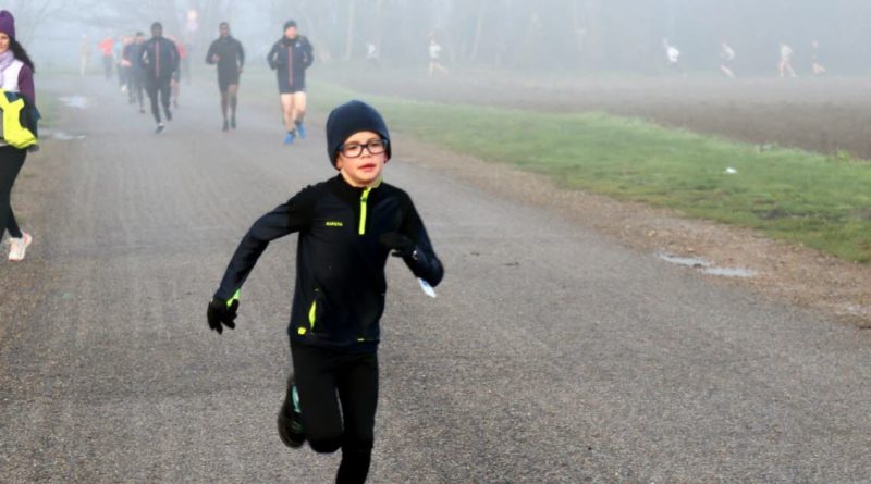 Plobsheim. Tao, 10 ans, donne le départ du cross de l’Eurocorps... et court avec les militaires