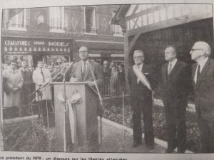 Pourquoi Jacques Chirac est venu à Auffay le 17 décembre 1983