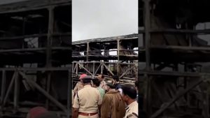 Pourquoi les portes du bus ne se sont-elles pas ouvertes ?