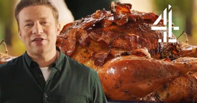 Préparez un Dinde de Noël Facile avec Jamie Oliver! Préparez une dinde de Noël facile avec Jamie Oliver !
