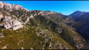 Randonnée captivante aux crêtes des Civadières dans les Alpilles