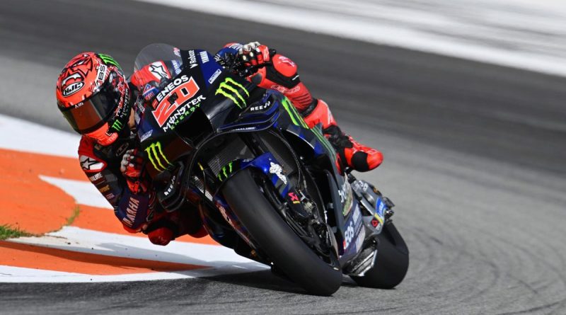 Raul Fernandez domine les tests de 2026, Fabio Quartararo 15e avec le moteur V4