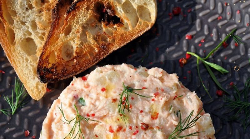 Rillettes de saumon et pommes de terre