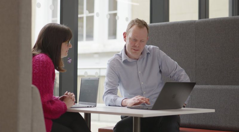 Renforcer les apprenants multilingues avec Dr Robert Sharples