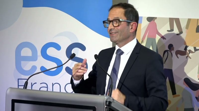 Rentrée 2025 d'ESS France : Benoit Hamon fait le bilan