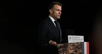 Futur porte-avions : Emmanuel Macron mise sur des lauriers à moindre coût